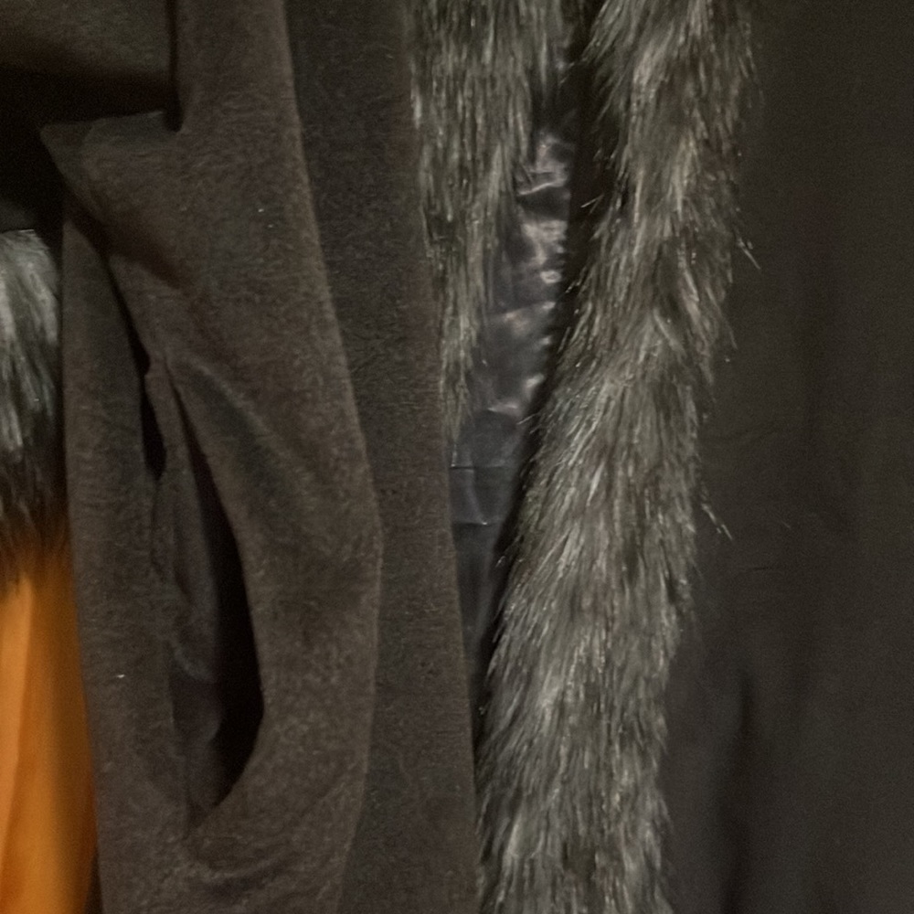Cozy Jacket - Picture 5 of 6